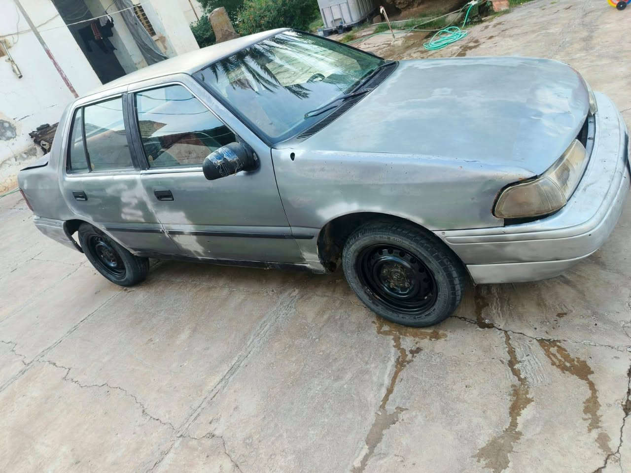 للبيع سياره كدام عينك تفاصيل السياره شغاله نكره سلف الحداديه مالتها 50 ب 100 ينراد الها ترتيب جام كهرباء ترايك وين ماتريد سنويه ورقيه ابيعك مكاتبه واتكفل والسعر مناسب كلش مليون ونص ***********
