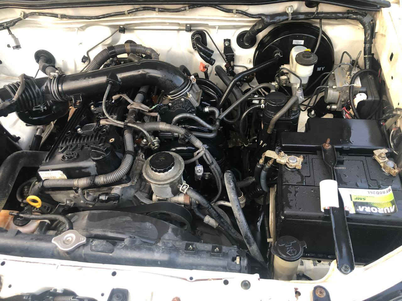 للبيع بيكم فلاونزه فورويل موديل  ٢٠١٤ كير اوتو ماتيك رقم أربيل بيه بارد بالجاملغ الايمن سعر220$ وبيه مجال
***********
