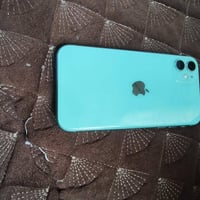 آيفون 11 • ٦٤ • بطارية ٧٦٪
