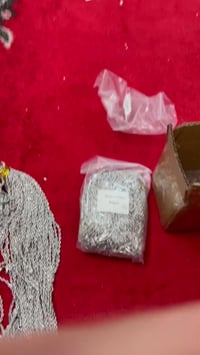 اكسسوارات شخصية • خلي سعرك • للبيع