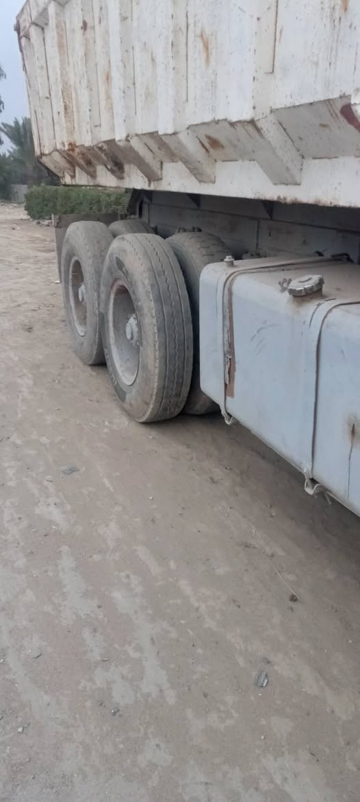 سلام عليكم فالفو للبيع موديل   82
تخم تاير شاصي مكفول ***********
