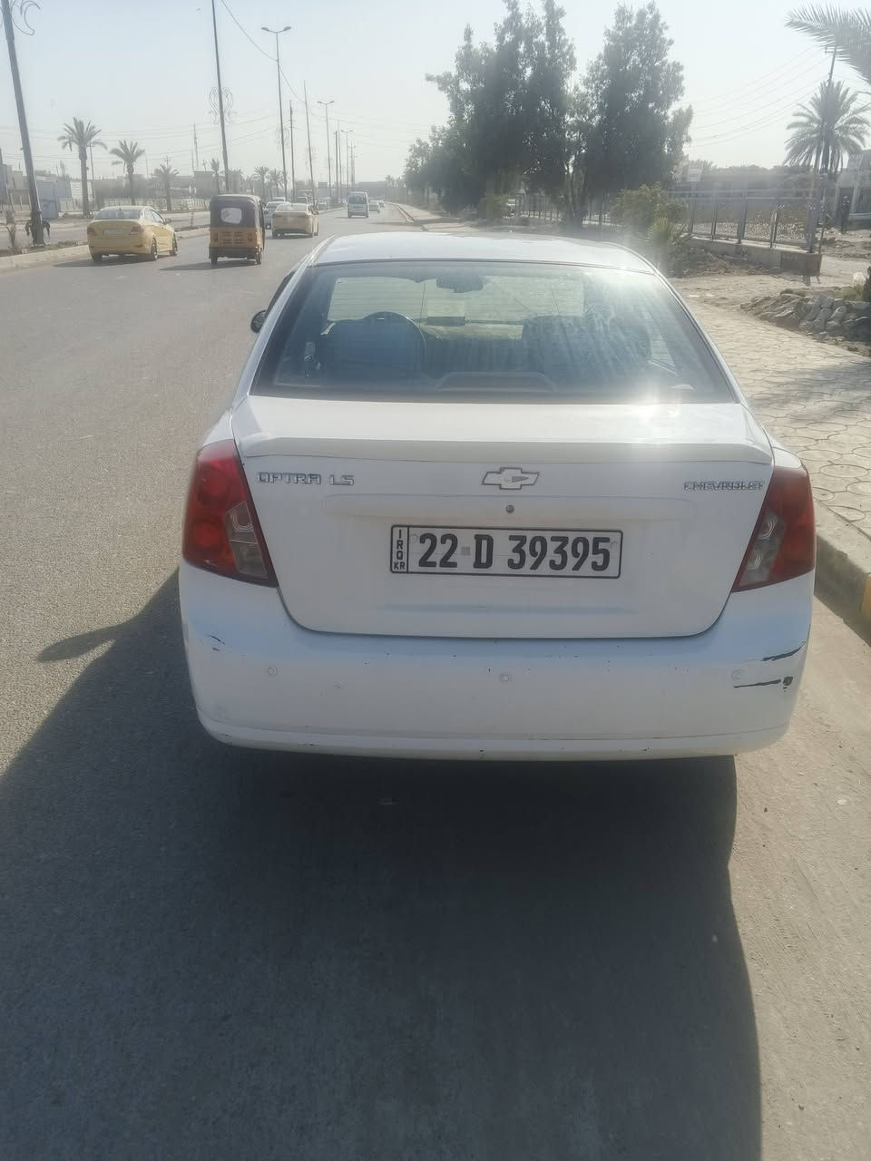 سلام عليكم اوبترا موديل 2010 بيه ثلاثه قطع صبغ لايحه البدنه جاملق وبنيد وجاملق اماميات سياره تدفئة تبريد كله شغال كير مكينه خير من الله مكان السياره بغداد المحموديه السعر72وبيه مجال متواجد على الفيس الاتصال على هذا الرقم ***********,,,,,***********
