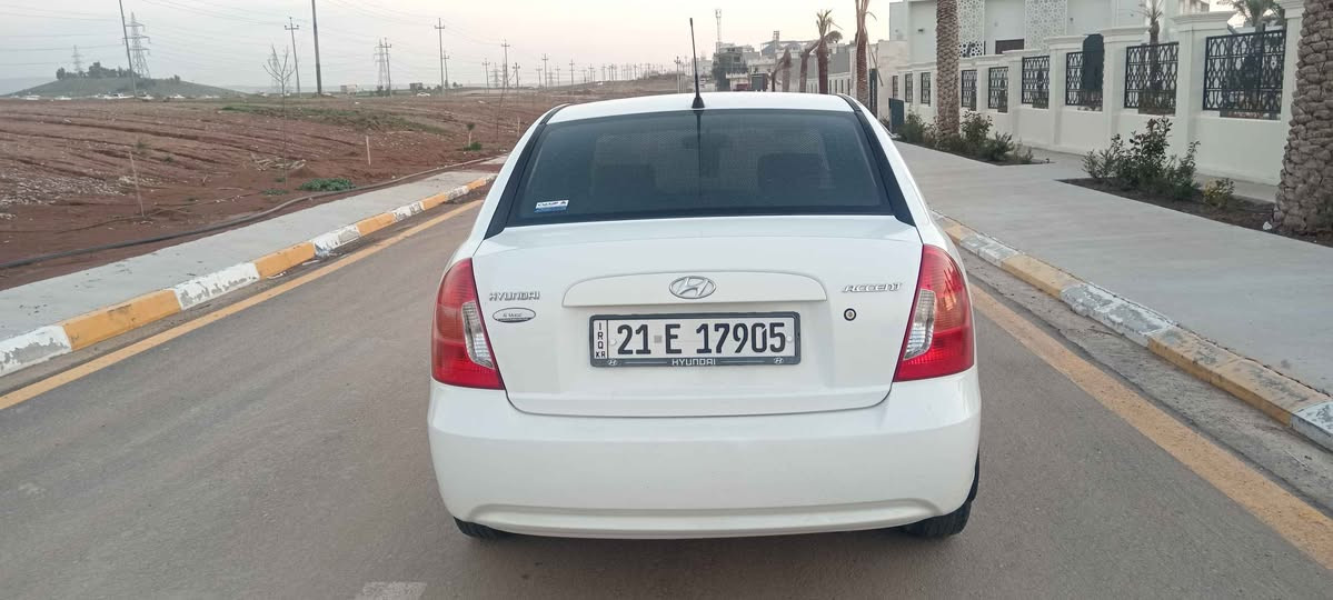 هونداي اكسنت 2011 خليجي
كلها عل وضع الشركة
3 سويجات مال شركة موجود بيها
بدون صبغ بدون تعديل بارد
رقم سليمانيه
رقم سنويه جديد  2030
شرط التحويل و الوكاله
ماشيه    180 الف
كير اوتوماتيك
كير محرك شرط مامفتوح
 طخم تايرات جديد طخم كبات جديد.
جامات كهرب
قفل مركزي
مكان السياره     كلك     خبات
السعرر   بلاش.  99    بيها مجال
***********        كورك واتساب
***********     .    .  .   .  اسيا أربيل, العراق
