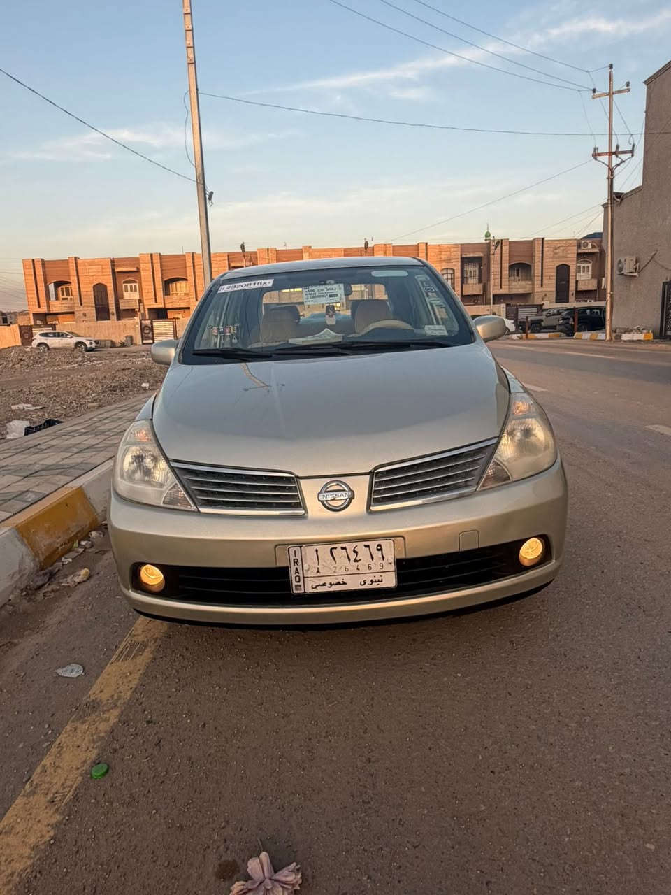 السلام عليكم… الحلال للبيع نيسان تيده. خليجي موديل بسعر 70 / وبيع مجال 2006
محرك. شرط بدون عيب ممفتوح الجبير المرغوب 
كير شرط بدون عيب  تدتفى شغال ماسحات  كله شغال 
صدر جديد تخم تاير جديد كهربائيات كله شغاله سايد بريك جاك كله شغال   بلاجكتور بلادي. 
السياره مصبوغه عام جمالي فقط بدون ضربه
سنويه جديده مشروع وطني شرط التحويل 
شاشه كامره جنطه بصمه مسجل سماعت جاهزه 
محرك / كير/ صدر / كهربيات/ غرفت السياره رونات كله بشرط    السياره جاهزه تشغل وتطلع.  ألف متصرف عليه
بسعر 70 وبيه مجال. مكان السياره تكريت القادسيه 
*********** بلنسبه للسياره خليجي مو امريكي
