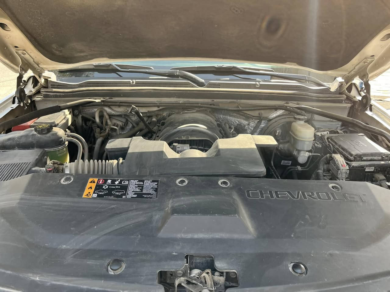 للبيع للبيع 
تاهو 2018 LT
وارد أمريكي 
لون ابيض 
السيارة 8 سلندر 
ماشية 160 الف 
داخليه جلد اسود  
رقم بغداد دولي جديد 
سيارة سبعة راكب 
الكراسي كلهن كهرباء 
فول تبريد بارد وحار 
السيارة بيها داش كام مال حوادث 
ويله اصليه مال شركة 
منافذ يو إس بي بكل السيارة 
منفذ للشحن 
سيارة فول مواصفات 
حدادية فول مابيها سيارة ميحتاج الها شي 
گير  تعليگ
مانع انزلاق 
سياقة ذاتية السيارة تسوق وحدها 
تكلم معا السيارة 
 جك وتاير سبير 
وعدة كاملة داخل السيارة 
الكراسي تدفئة وتبريد 
جنطة جبيرة 
الضربة مالتها بل جاملغ بس من جوة ما لايحة المحرك وشوية من الباب 
سعر السيارة تلث شدات ونص وبيها مجال للطيبين 
***********
مكاني كربلاء
