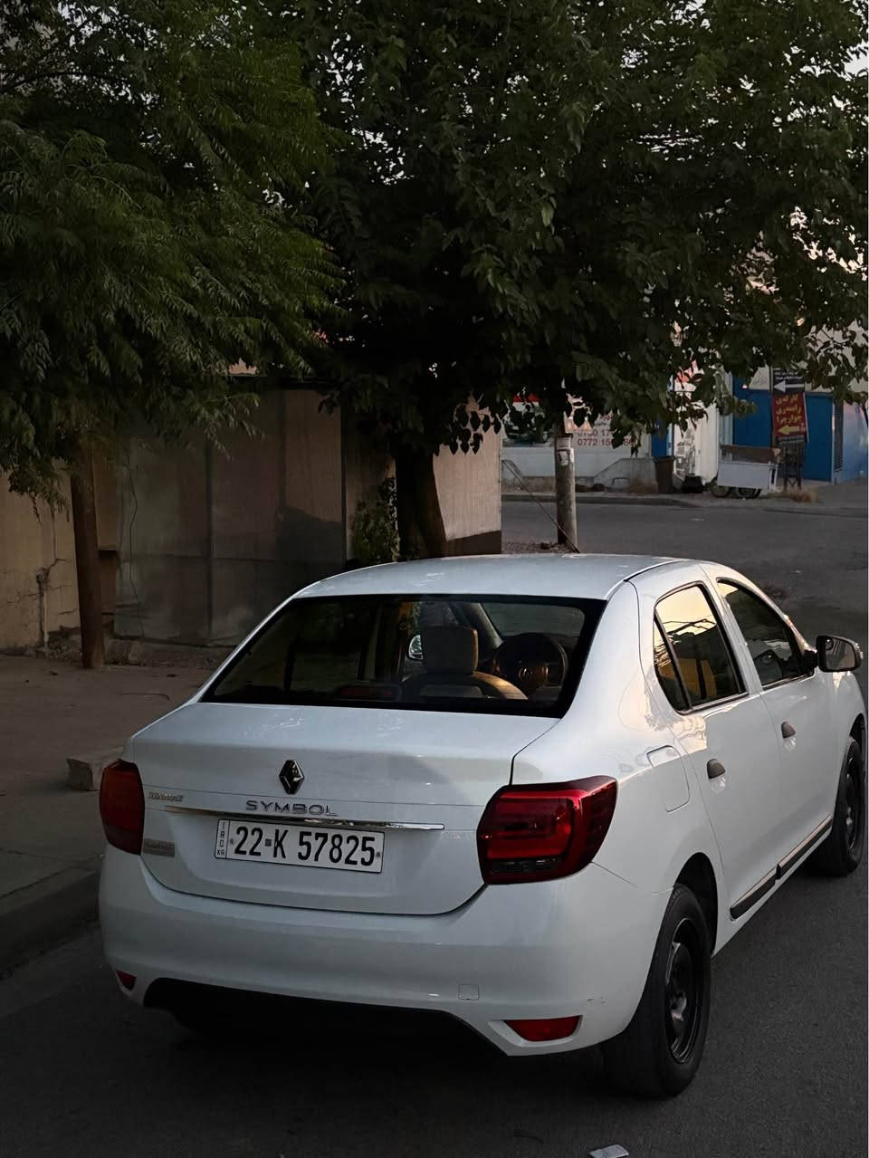 Renault symbol 2019

بی بۆیاخ 
١٠٧ هەزار ڕۆشتووە
٢ جام کارەبا
ناو زەرد 
گیر تۆماتیک
بلاجیکتۆر
ئاوینە ایشارەت 
گیچ الکترونی 
گیرو مەکینە باشەرت دەعامی بۆ دەعامی 
بی تارزەیە تارزەی نیە 
لە سلیمانیم 
نرخ ٨٢ وەرەقەو مەجەلی برایەنە 
*********** السليمانية, العراق
