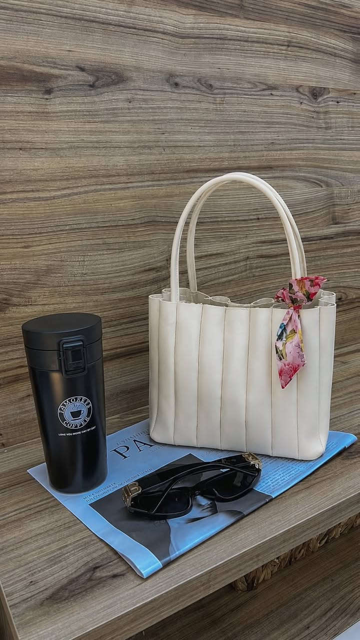حقيبه+جزدان+سكارف✨🤎
متوفر توصيل كافه المحافضات ٥ الاف داخل الكوت الفين 
الانستا

https://www.instagram.com/pink.95h?igsh=MW8zY3lhazNkc2o1dg%3D%3D&utm_source=qr


**إذا كنت صاحب هذا الإعلان وتريد حذفه لأي سبب، رجاءا أرسل رسالة إلى الدعم الفني**