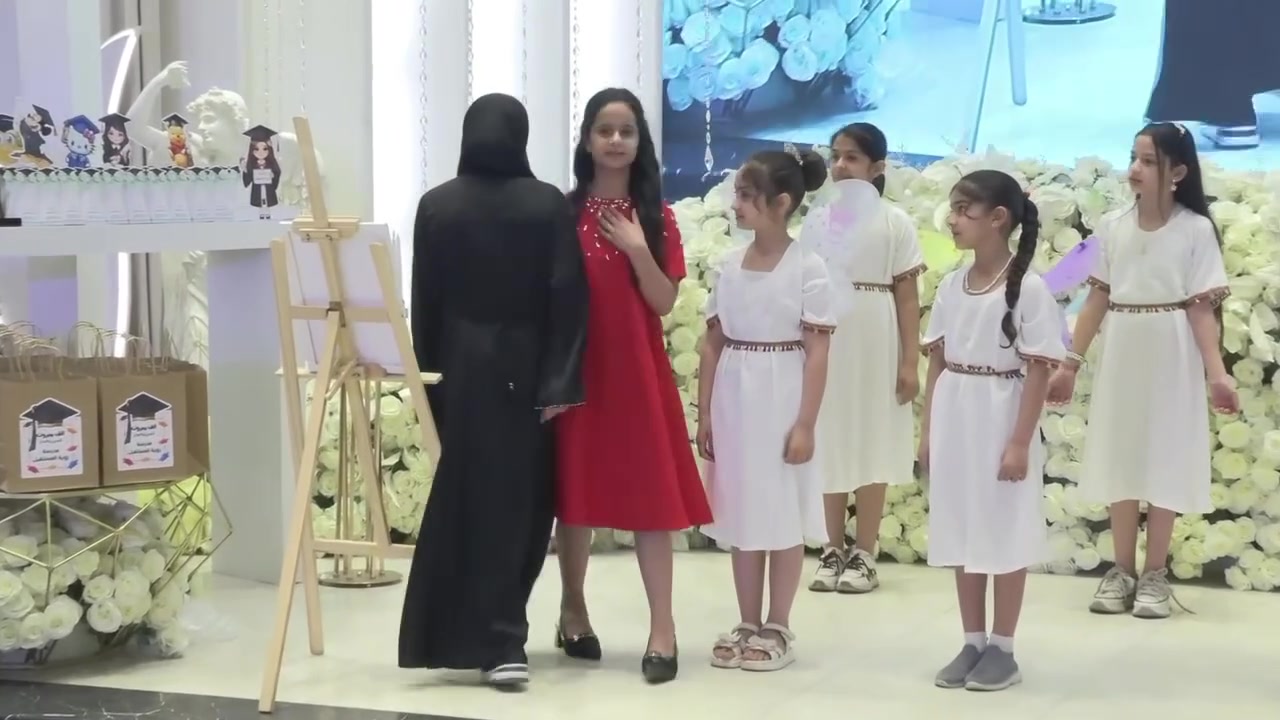 في الارتقاء العلمي، لا يقتصر دورنا على التعليم فقط، بل نحرص على تقديم الأنشطة والفعاليات الترفيهية التي تنمّي مواهب طلبتنا وتمنحهم تجربة مدرسية متكاملة لبناء ذكريات لا تنسى 🦋 

لقطات من فعالية (( استعراض العلم )) التي قدّمها أبناؤنا في حفل التخرج بكل فخر وتميّز. 🦋

نصنع تجربةً تعليميةً متكاملة، يتعلّم فيها الطالب ويبدع ويتألّق. #الارتقاء_العلمي  

اذا أردت الانضمام الى مدرستنا ماعليكَ سوى :
📍 زيارة إدارة المدرسة في موقعها : 
جسر ديالى | الكرغولية | قرب الجسر الاخضر | شارع طي . 
📞 او التواصل عبر احد الارقام التالية : 
***********
***********
