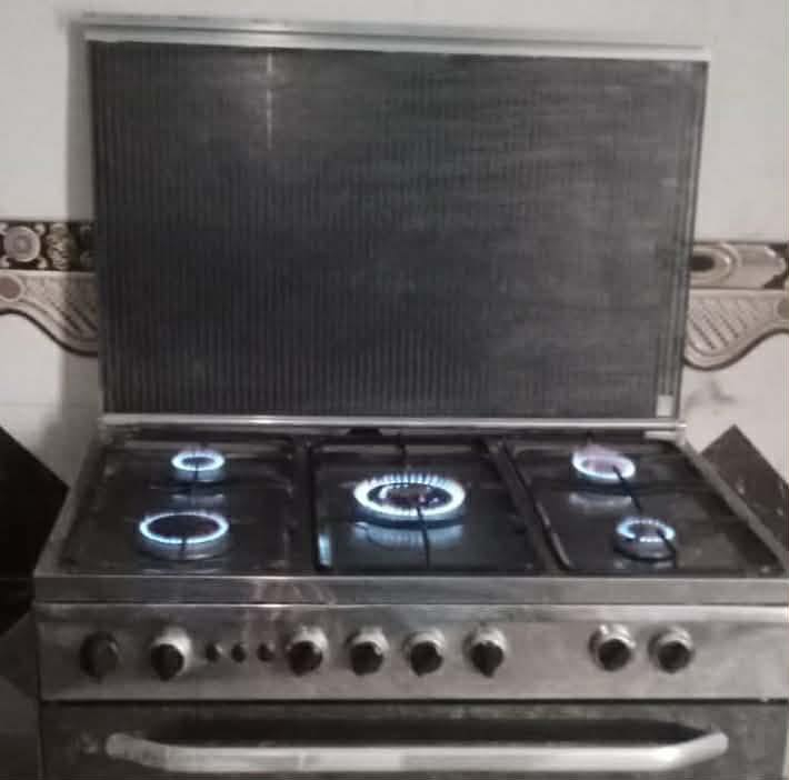 طباخ فريش مصري نضيف شغال يجنن ع الفحص والضمان 200 بغداد المدينه موجود توصيل


**إذا كنت صاحب هذا الإعلان وتريد حذفه لأي سبب، رجاءا أرسل رسالة إلى الدعم الفني**