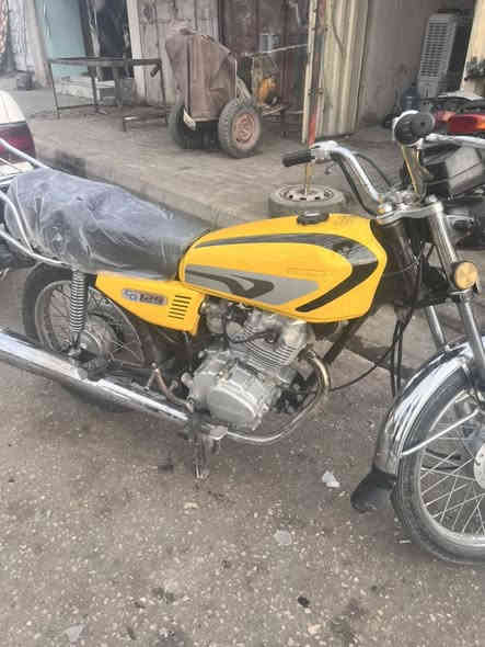 سلام عليكم دراجه للبيع ٤كير أوراق اصولي ٢٠٢١كامله ناعمه سعر ٨٧٥رقم ***********
