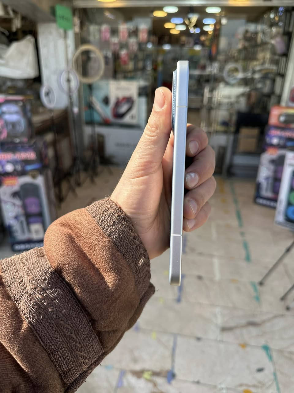 السلام عليكم
Poco F8 Ultra 512GB/16
نظافة ‎%‎
مستعمل شهر واحد
مكفول من التصليح ومن أي خلل
ضمان وكالة ضمان سنة
باكيت وشاحنة أصلية 90 واط
السعر 775 ألف
مكاني بغداد العامرية
***********
