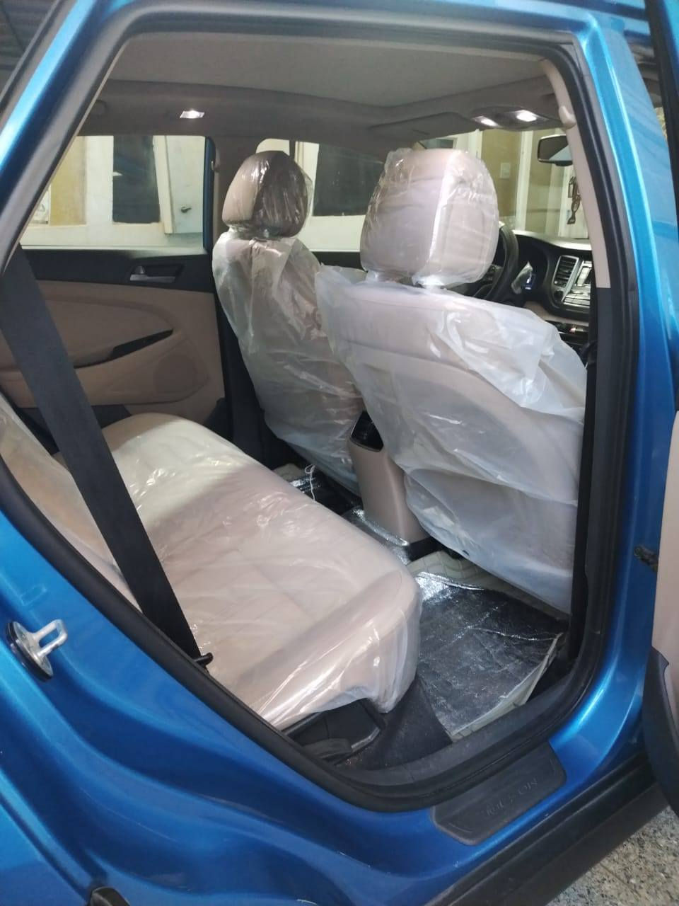 السلام عليكم....
مستعجل على البيعه

توسان خليجي ١٧ مكينه ٢٠٠٠ دوش كفاله مكينه وكير

سعرها ١٥٠ السونار داخل المنشور. ***********
