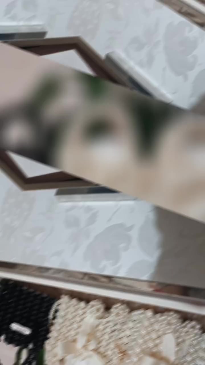 الفخامة باللون الأسود 🖤✨
شنطة هاند ميد بتفاصيل كريستال ولمعة بتخطف القلب 😍
قطعة مميزة لكل مناسبة وسهرة
متوفرة للطلب 🤍

#هاند_ميد
#شنط
#شنط_نسائية
#شنطة_سوداء
#حقائب
كروشيه
اكسسوارات
موضة
فاشن
شنط_سهرة
handmadebag
blackbag
fashionstyle


**إذا كنت صاحب هذا الإعلان وتريد حذفه لأي سبب، رجاءا أرسل رسالة إلى الدعم الفني**