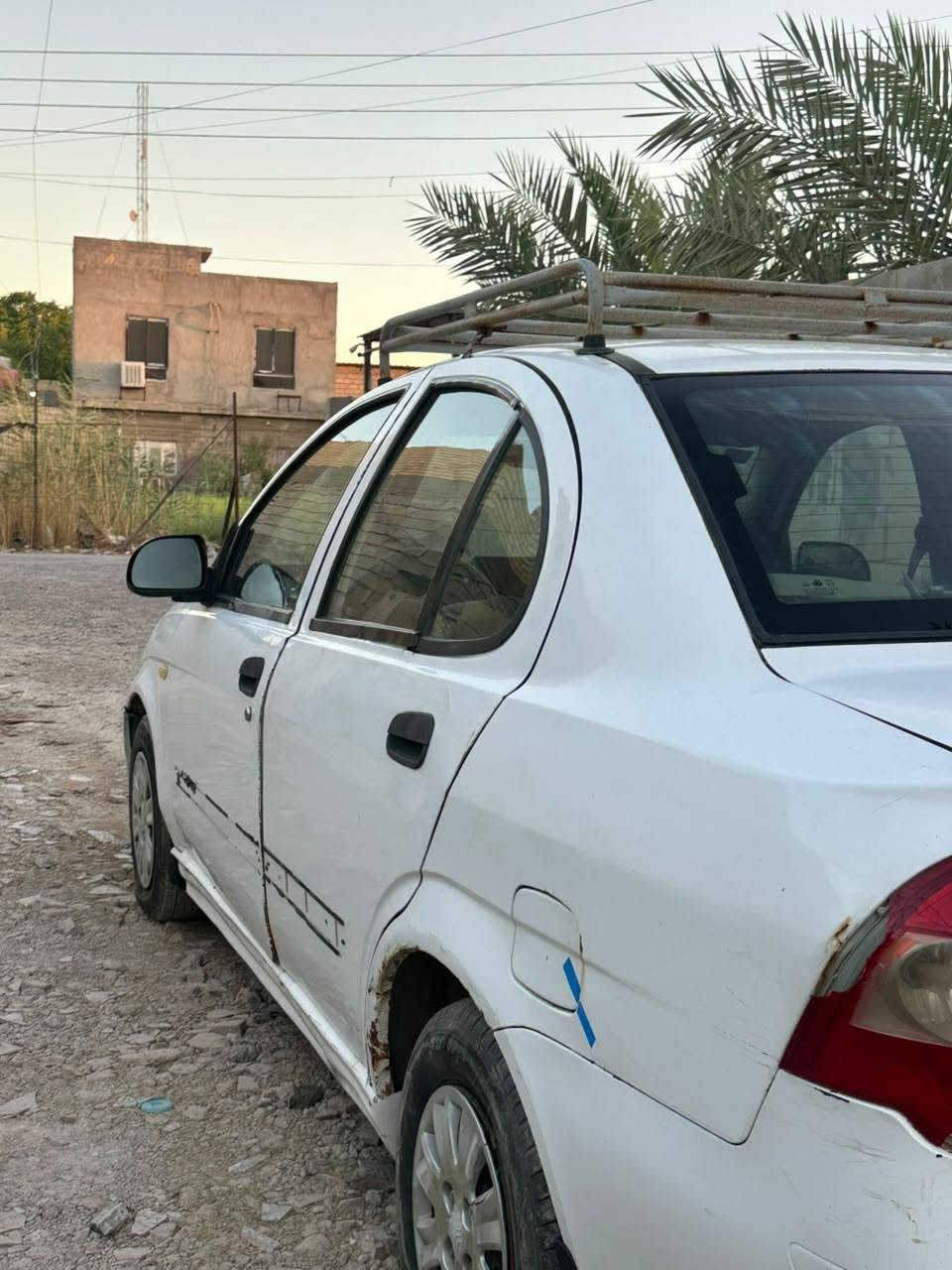 السلام عليكم سياره طيبة 2013 بأسمي هزه جديده يعني متحتاج تهزه بالتحويل رقم انكليزي مشروع وطني السياره مثل ما موضح بالصور گيرها والكشر والكهربائيات شغاله والمحرك يصرف وبي صوت والتايرات نص عُمر السعر 32 وبي مجال للطيبين *********** عنوان دوره بغداد
