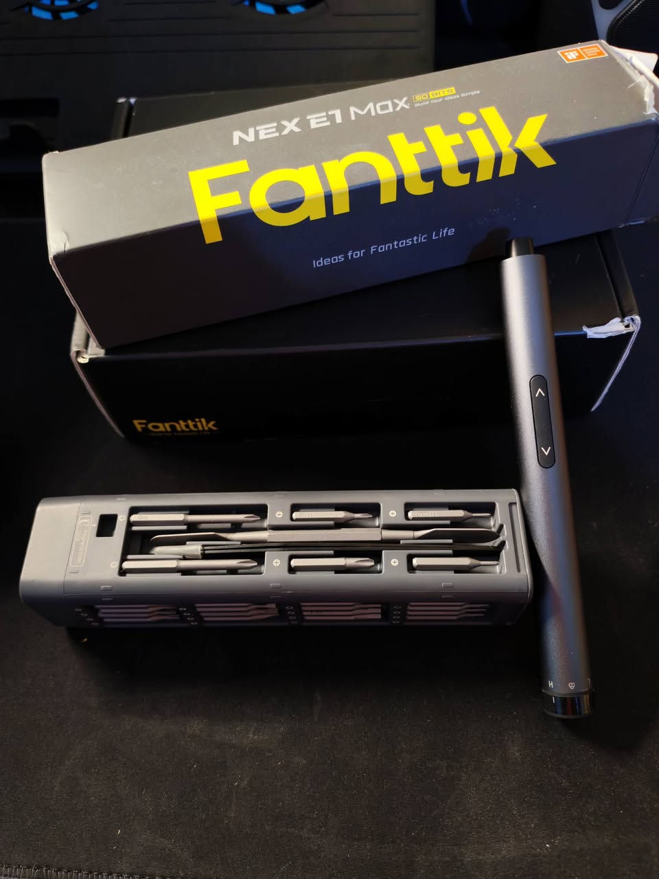 درنفيس شحن ماركة فانتيك 
شرط قطعه فول


**إذا كنت صاحب هذا الإعلان وتريد حذفه لأي سبب، رجاءا أرسل رسالة إلى الدعم الفني**