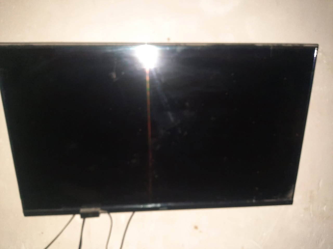 عندي شاشات اللازمه العدد اثنين للبيع وحده حجمها 42 والثانيه حجمها 32 نضيفات ماداخلات تصليح ابد على الفحص تاخذهون على الفحص للاستفسار الاتصال على الرقم ***********
