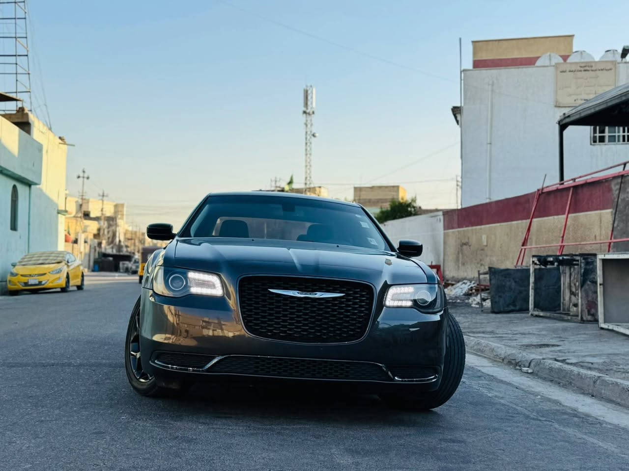 سلام عليكم
اوباما كلايسلر 

دخول جديد كتاب ضباط رقم بغداد 
تحويل مباشر 

سونار مرفق بصور 

موديل 2019

دخول ذكي 

تشغيل عن بعد 

تحكمات ستيرن 

مثبت سرعه 

الحادث: السياره كفاله فقط اجه بيهه كلير جاملغ من امريكا

مكان بغداد 

سعر خاص 
***********

