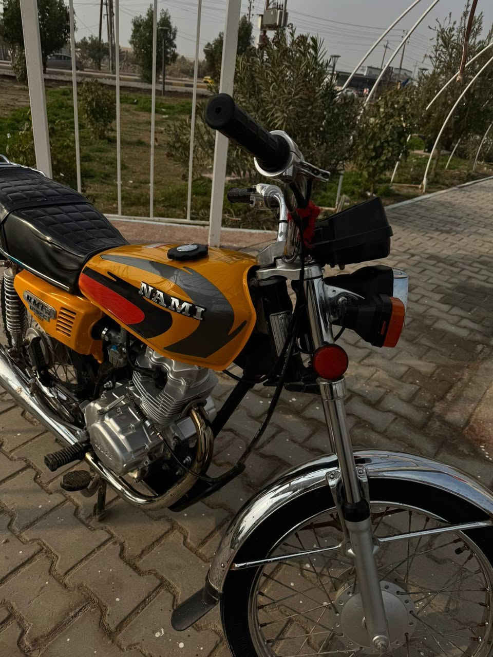 السلام عليكم للبيع
دراجة 4 كير نامه شلامجه شاصي اوراق اصولي وكيله نوار الباشا شاصي موديل 2022 لا مفطور ولا معوج (مكينه+تانكي وصفاحيات+كهربائيات كامله+صدر امامي) كلهن تعمير جديد 
السعر 1,300,000.   (مليون و٣٠٠ ) وبيها مجال 
دوانيه حي الجامعه 
***********
***********
