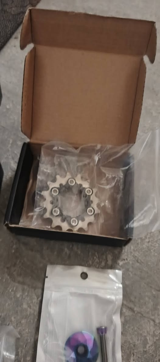 غراض باسكل للبيع شلع ب٢٥ شامل التوصيل
***********
