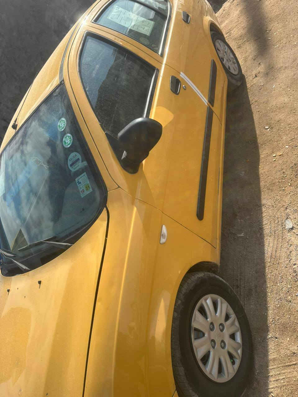 من رخص الادمن تايبه ٢٠١٤ مكفوله عدى لاهلال الخلفي بيه خياس وتعمر سنويه ٢٠٣٠ هزه شهر ١٢  ٢٠٢٦ رقم انكليزي مصفره هيه وغرامات باسم صديقي علما السياره موجوده  قرب الجزيره السياحيه رقمي ***********السعر ٣٨ وبيها مجال حك الجيه
