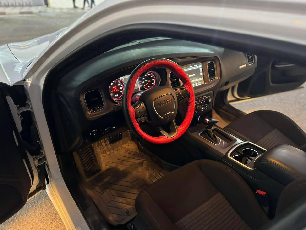 دوج جارجر GT 2023 محرك 6 اسلندر 3.6 
بدون ايرباك ماشيه حاليا 16 الف ميل  
مكان السياره حاليا بابل 
نضيفه جداا باسمي بغداد 

🟪 السعر  :: الطلب في التعليقات ويوصلك مباشرة ✍️ 📩

مكينة كير مكفولات بشرط
سياره حيل حلوة ونظيفة 
ماتحتاج مصرف جاهزة من كلشي

رقم صاحب سيارة
 ***********
