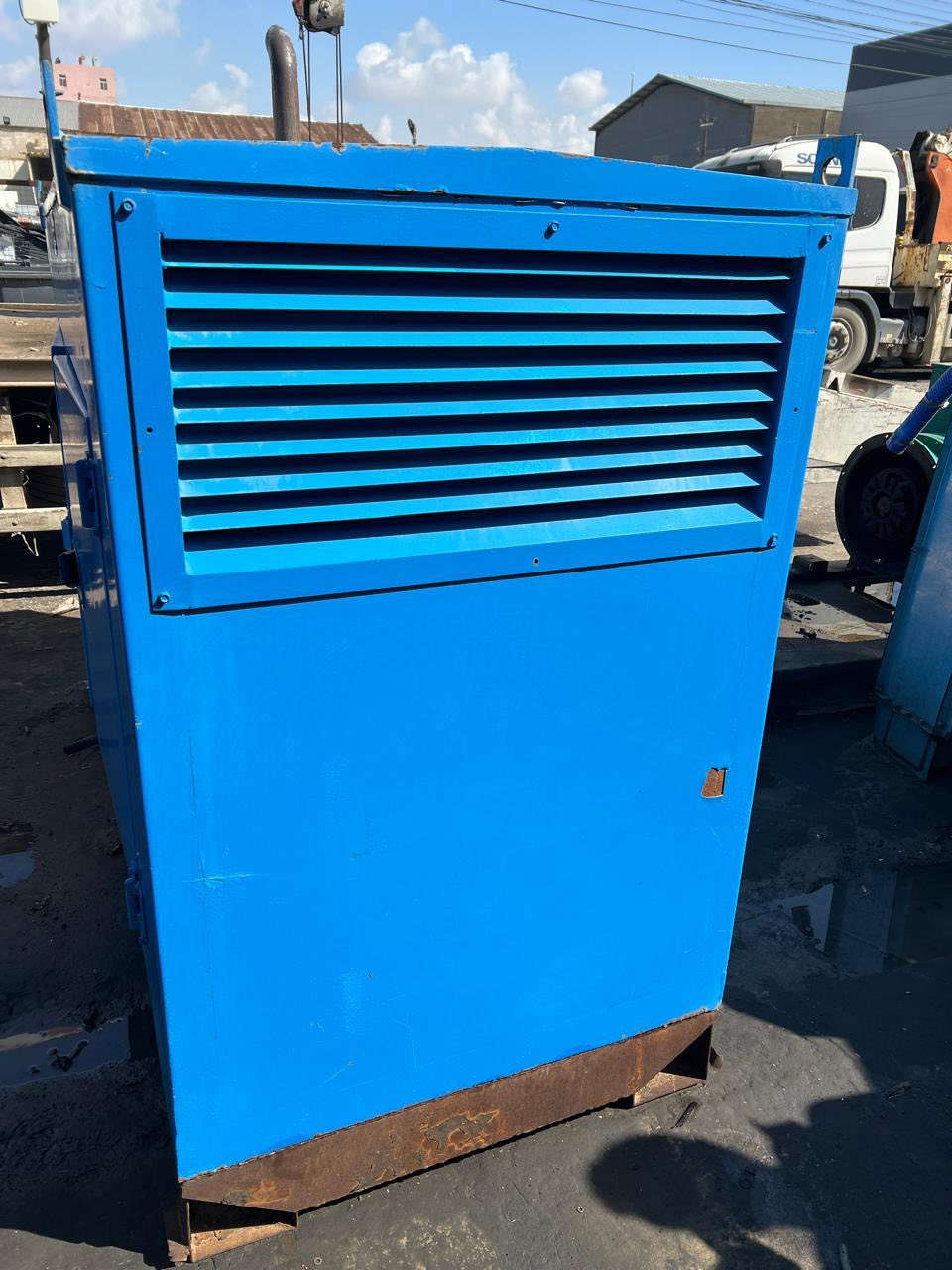 مولده بركنس ٣٣كيفى شويه بها بخار سعرها ٢٠ ورقه قفل عنوان اربيل ***********
