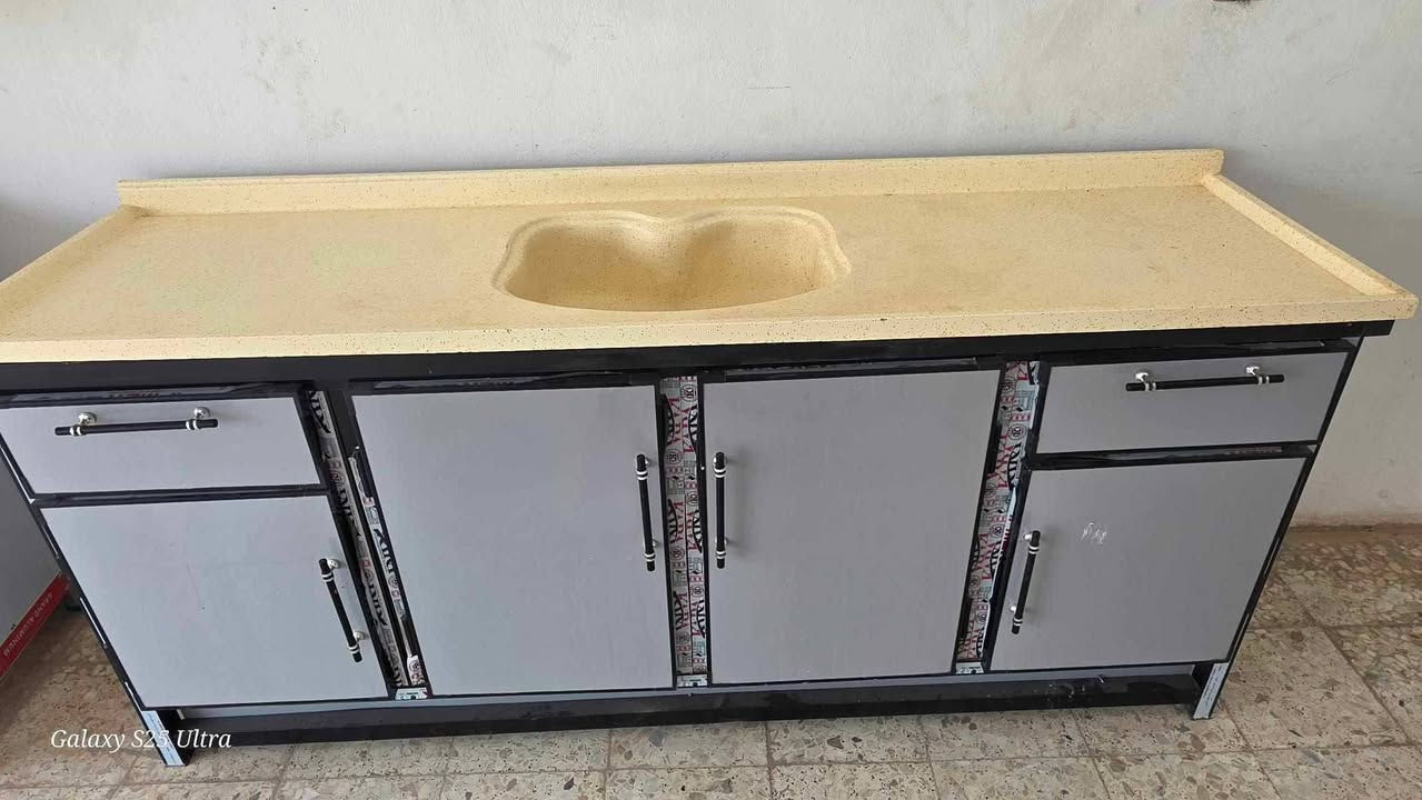 مترين مرمر اخو جديد مشتغلينه ب٦٥٠ تسكام مبطن سعره ٣٧٥ وبي مجال يرهم مراوس مع فرق مكانه نجف حي ميسان


**إذا كنت صاحب هذا الإعلان وتريد حذفه لأي سبب، رجاءا أرسل رسالة إلى الدعم الفني**