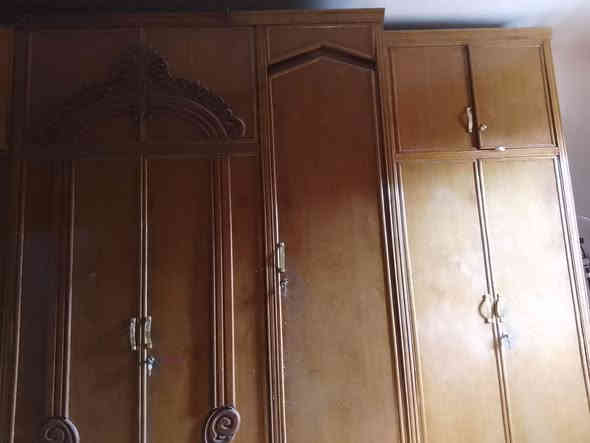 غرفه نوم ملحق 6ابواي مع كنتوربابتين 2اخت الجديده نقص بس جامه ميزتواليت فقط بغدادالكرخ السيدية رقم ***********
