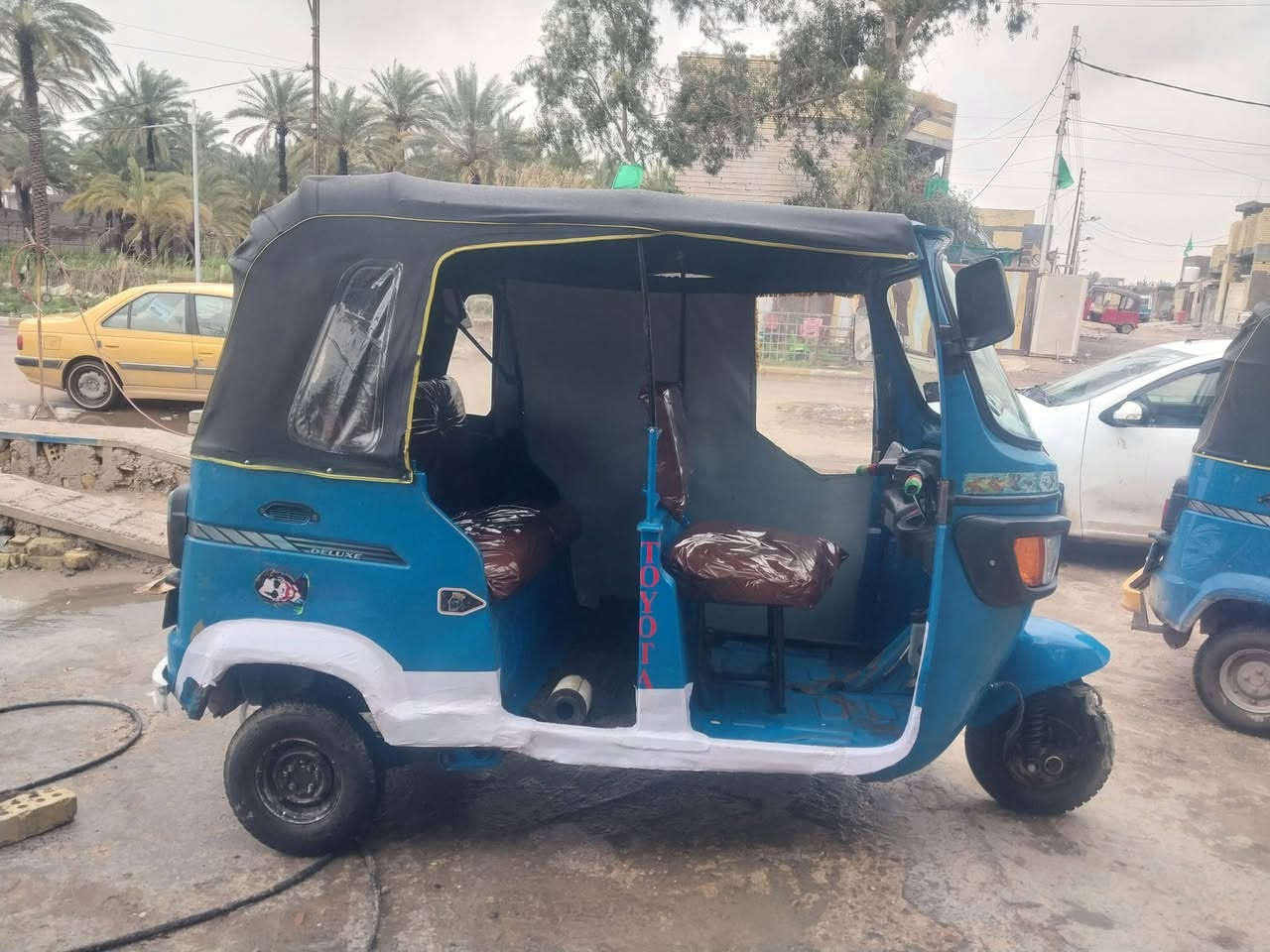 سلام عليكم تكتك للبيع ١٨كامله كبل للشارع لوحات نكليزي تحويل ثاني يوم مكينه ٢٠ تخم تاير دوشمه مدينه الصدر سعر ٣٥٠٠وبيه مجال قليل ***********
