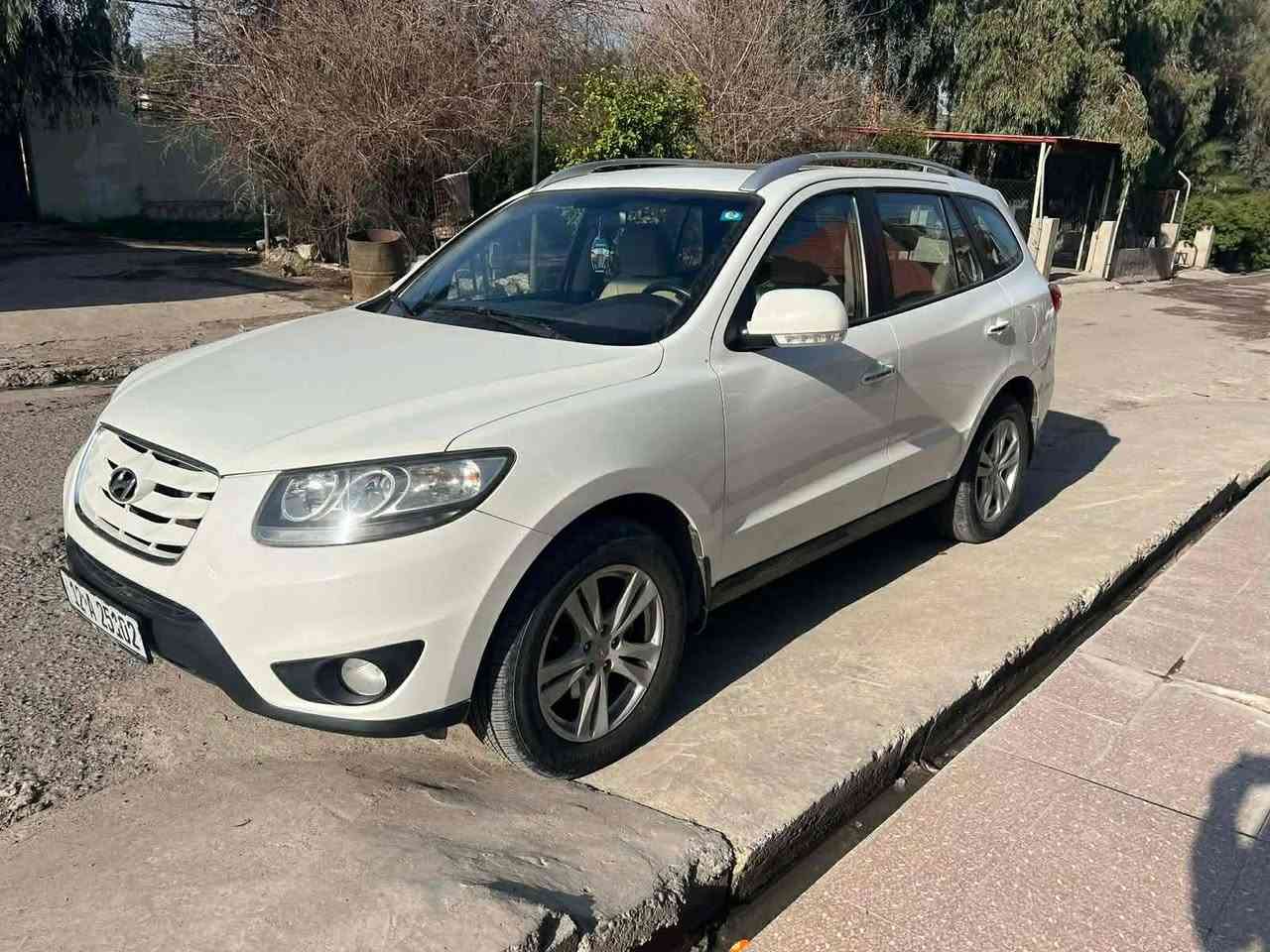 سنتافي 2010 محرك 6 سنويا لغاية 30 مع كابون بانزين بيها جاملغ الأمامي صبغ شرط التحويل السعر  143
الرقم/ ***********
الرقم/ ***********
