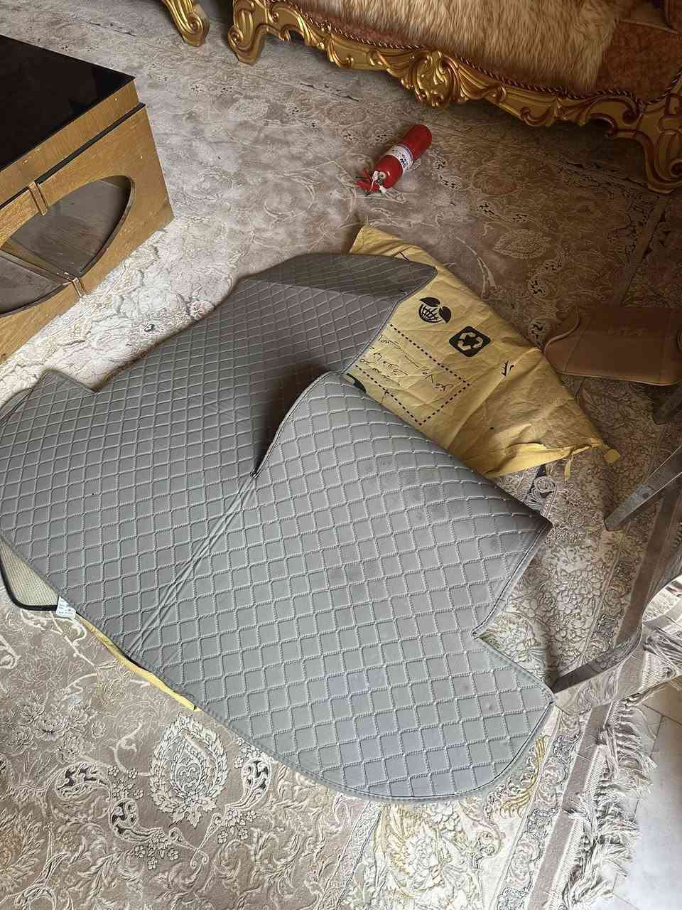 السلام عليكم
دوشمةُ جلد اصلي مختوم وأرضيات جلد اصلي مختوم سورنتو ٧ راكب كاملات هنه والتجاوي مشدود لمده اسبوع بدون اي ضرر اخذتهن ٢٣٠ الف قيم بما يرضي الله واخذهن بالحله شارع ٤٠ استفسار اتصال ***********
