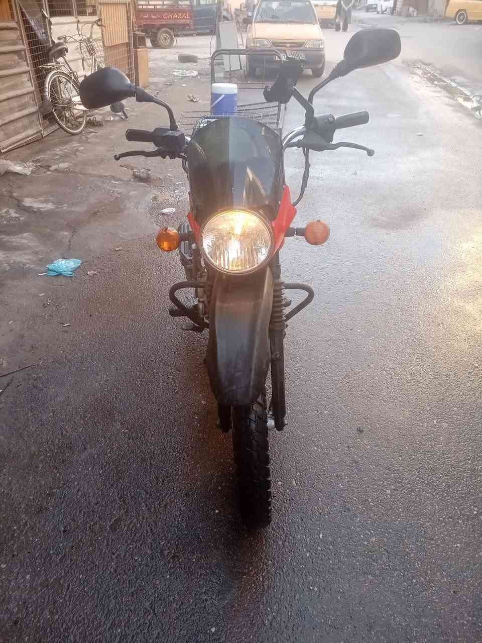 السلام عليكم دراجه بوكسر جبلي لبيع موديل 22نازله بل 23مرقمه بغداد تحويل مباشر مكينه ناعمه لاتبخير ولا تنقيص ولا نصوح باقي على استلام لوحات كلشي مدفوع السعر مليون 900وبيه مجال مكاني بغداد اتصال ***********
