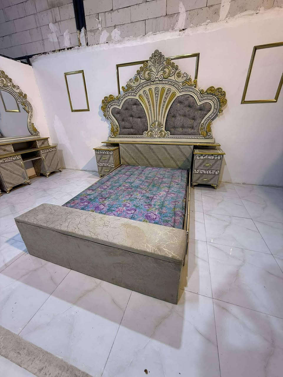 صبغ رارح  رصاصي مرمري
السعر ٨٥٠ ٨٠٠ قفل
شد نقل داخل بغداد مجاني
نضافه ٩٠ 
تسع قطع


**إذا كنت صاحب هذا الإعلان وتريد حذفه لأي سبب، رجاءا أرسل رسالة إلى الدعم الفني**