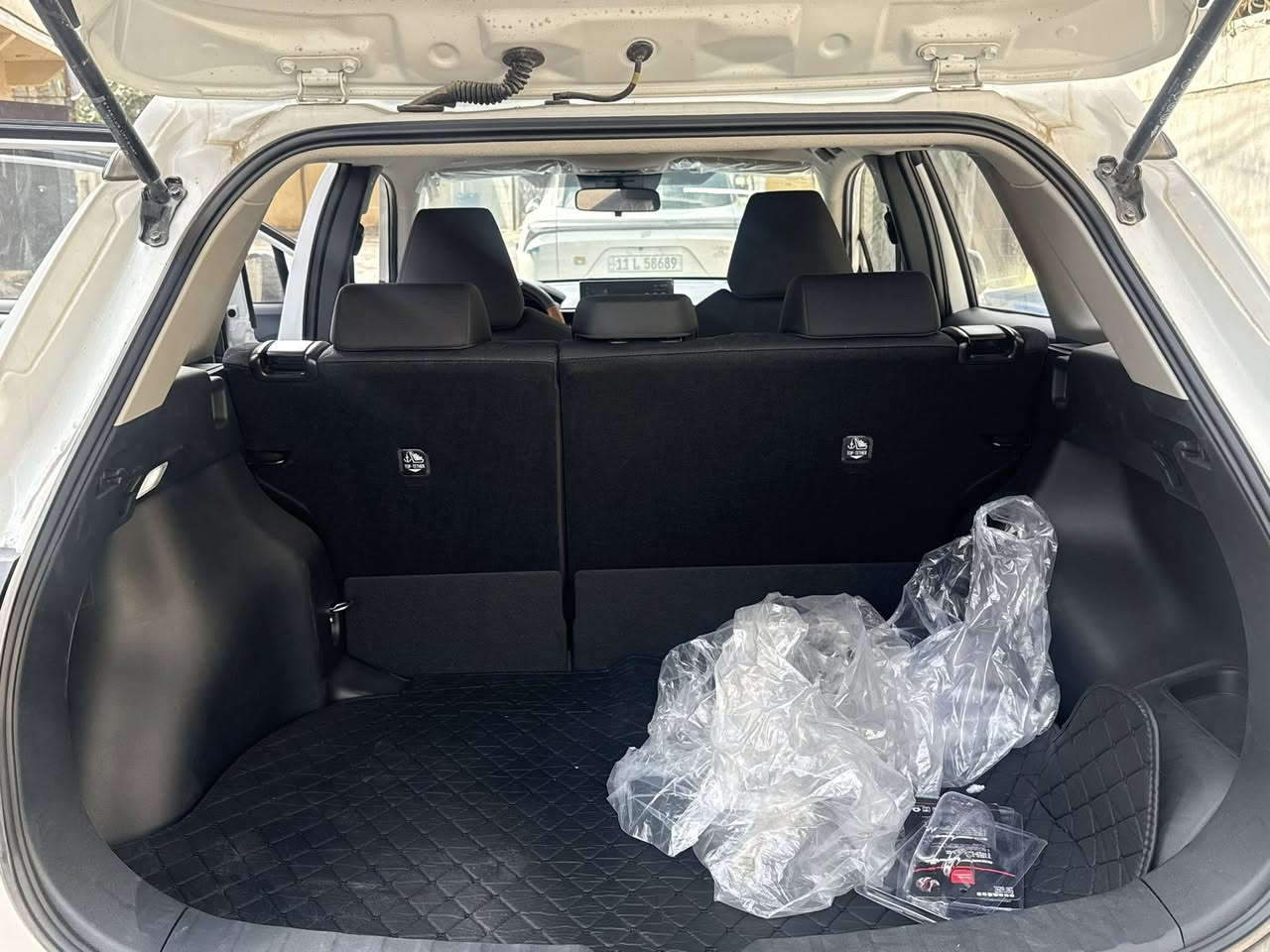 السلام عليكم كورلا كروس موديل 2025 للبيع 
سياره بلاديه بدون إضافات داخل اسود ماشيه 342km
سياره باسمي تحويل ثاني يوم سياره كفاله عامه تبريد قطعتين 
سعر 28.800 وبيه مجال مكانه بغداد 
للاستفسار:***********
***********
