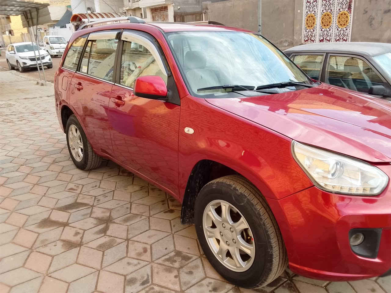 تيكو 2013 كير كهربائي بيه رشات صبغ مكفوله من الضربه والتبديل محرك وكير وتبريد وكهربائيات وحداده جاهزه سنويه مجدده السعر 54 بيه مجال بسيط  مكان السياره العماره مغربه***********
