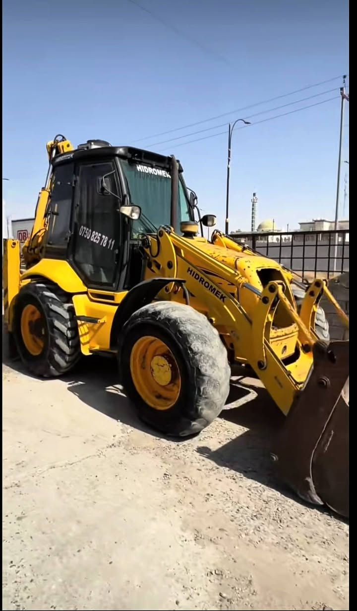 طبعا للتواصل متوفر خاص  اي وقت موجود واذا تريد رقم موجود ***********
السلام عليكم متوفر  شفر هيدروماك فول فول واحد على واحد الداخل فول نظافه موديل 2007 يجي ويه هديه نقار و سبلت السعر 235وبي مجال إلى الطيبين مكان موصل
