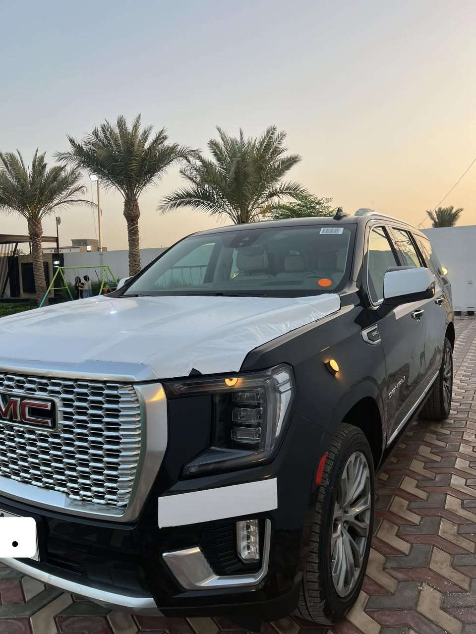 السلام عليكم دنلي 2023
خليجية كفاله عامة ماشيه 50
وكالة المنصور بعدها بل ضمان
فول معروفة مواصفات الدنلي
رقم بغداد 
مكان السياره بغداد / السيدية 
السعر 570$ وبيها مجال للشراي
***********
