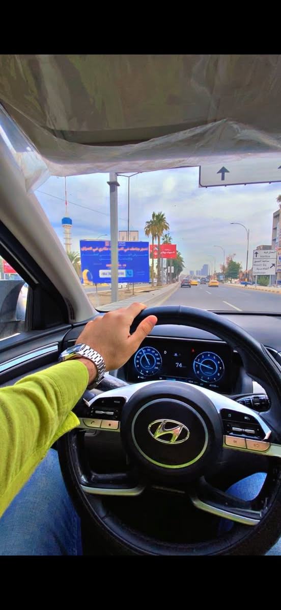 السلام عليكم للبيع فقط توسان 2024 خليجي كفالة عامه/       فول موصفات بنوراما _ صندوك كهرباء _ويل كب حجم 19 _مقاعد جلد _تبريد قطعتين بردات أبواب خلفيه _نضام ترحيب عندالاقتراب_ حساس امامي خلفي _سايد بريك بصمه _ مود درايف 3وضعيات قياده _كروس تحكم مثبت سرعه _نضام نزول منحدرات _  مري جانبي اوتو _كراسي كهرباء_   تسغيل عن بعد  اناره داخليه لد ابيض.   رقم بغداد   ماشيه 41 مكاني بغداد البلديات/ ***********.  سعر 240
