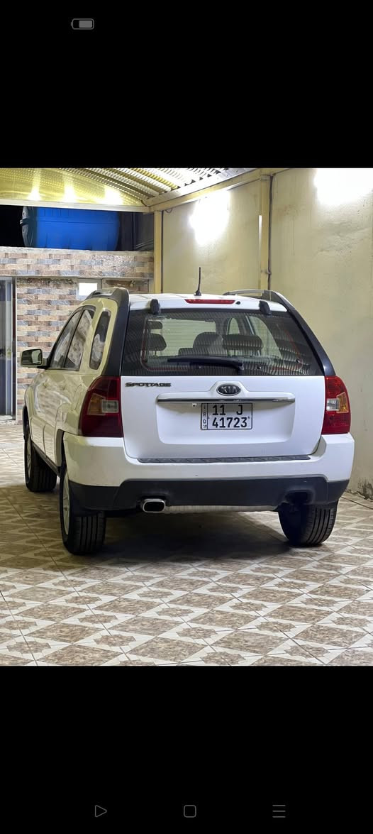 كيا اسبورتج للبيع 2010 بسمي تحويل ثاني يوم هزه جديده  سنويه جديده لسنه 2031 قبل أسبوع مجدده استخدام شخصي من سنة 2013 مكينه 2000 تبريد تدفئه كير محرك  خير من الله باتري جديد تخم تاير جديد قبل أسبوع شادهن ماشيه 170 الف حقيقي السياره فول الفول فتحة سقف خليجيه داخل بيجي كلش نضيف بيه صبغ قطعه وحده بنيد فقط بدون دواخل والباقي مكفول والسونار مرفق العنوان الإسكندرية تلفون ***********  اسف على الاطاله السعر المطلوب 125 وبيه مجال
