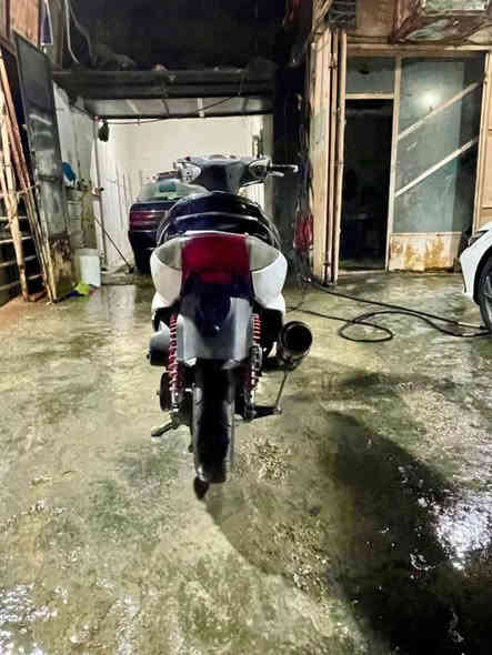 سكنس نثية بوشة ٥٨ونص
دراجة خير من الله شلعة ومعدل

بيهة كلجات رياضي وصالنصة رياضي

ترهم مراوس حسب القناعه 

لسعر٦٥٠ وبيهة مجال مكاني بغداد

***********
