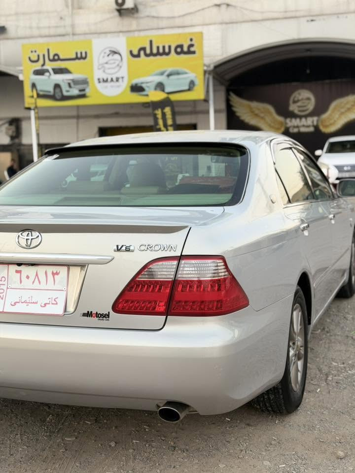 182 موسس گێڕ مەکینە گەورە 4/5ساڵە لای خۆمە 
بێ چاڵ بێ شوخت
یەک پارچەی ئەوروپا 
هەموو گیانی بە شەرت 
یەک دینار مەسرەفی نیە 
ڕۆنو هایدرۆلیک ویل لایت ئۆیل کاچکان هەمووی تازە 
مەجموعەی لێکسز 
تەبرید سارد گەرم کارەبای بەشەرت 
کۆد کراوە  
سەیارەکە داخل بوە یەک دەستە هەموو مەسرەفێکی کراوە پڕ مەسرەفە چرکەی تیا نیە 
64$ مەجالێکیکەم سلێمانی 
***********
