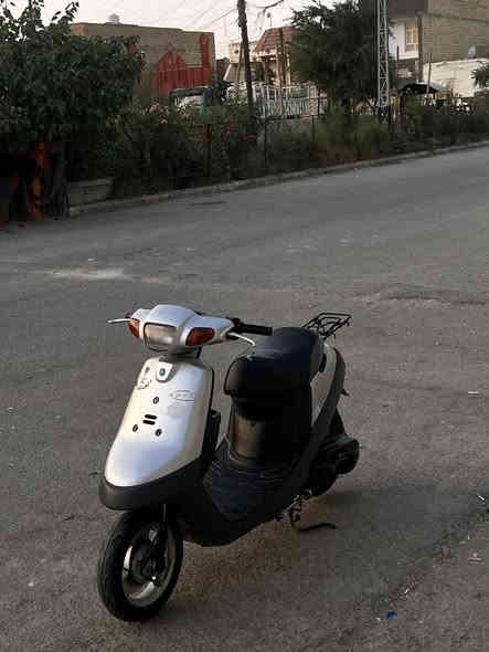 سلام عليكم دراجه بترا حاويه برغي مامفتوح بيه كلشي شغال السعر 600 ناصريه سومر 
***********
