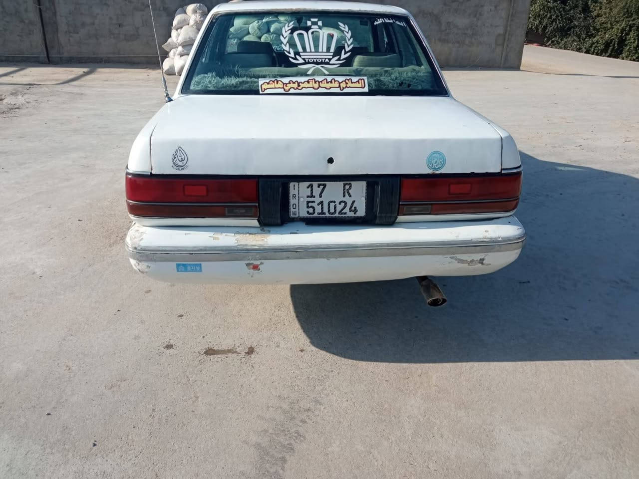 سلام عليكم عندي سياره سيدان موديل 91 كير ومحرك عل شرط تخم تاير حداديه كامله كهربائيا كله سياره جاهز رقم نكليزي مثه مكان السيارة بل سماوه سعره 54 ***********
