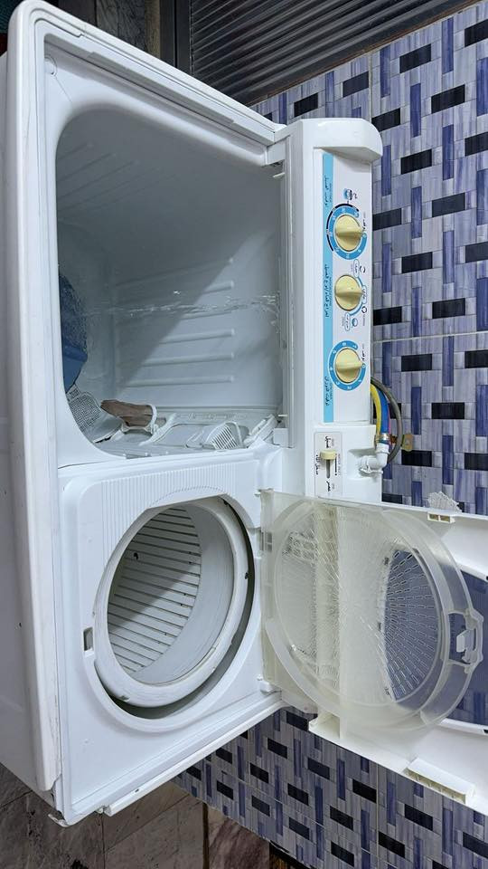 غسالة هيتاشي للبيع بدون اي خلل شغالة ١٠٠٪؜  للاستفسار ***********
بغداد
