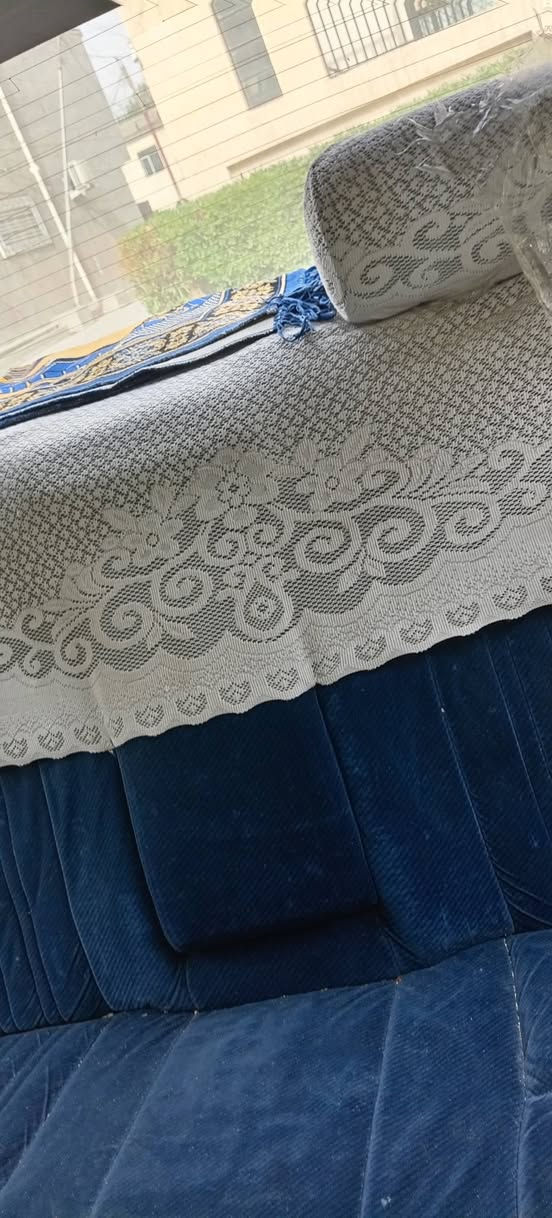 سياره سيدان موديل ٨٩ باسمي ترهم مراوس الاتصال ***********
