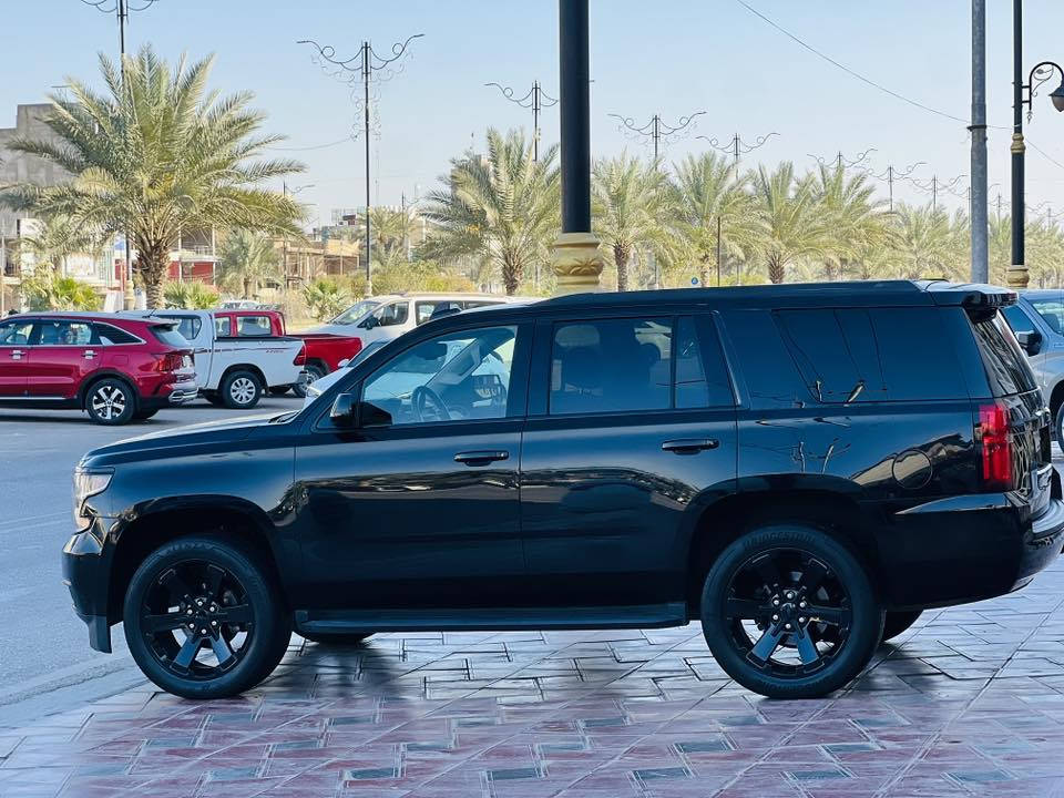 تاهو موديل2018 LT بلاك السياره كفاله ضربه وصبغ وتبديل وشخوط بيه بادر خشم الجاملغ امامي فقط السياره جديده بمعنى الكلمه وجاهزه من كلشي مكينه 5300 وكيروحداديه وتخم تاير وتبريد كله جاهز مكان السياره كربلاء ماشيه 124 الستفسار /***********/السعر /315/وبيه مجال حق الجيه
