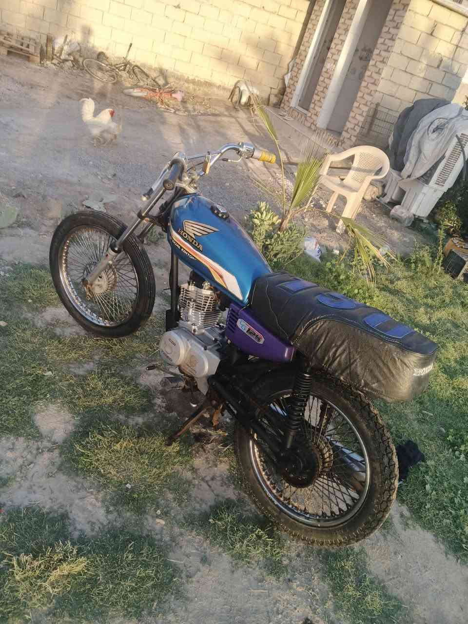 ارشه كلك للبيع ب 225 مكان حله قرب جامعة بابل 
***********
