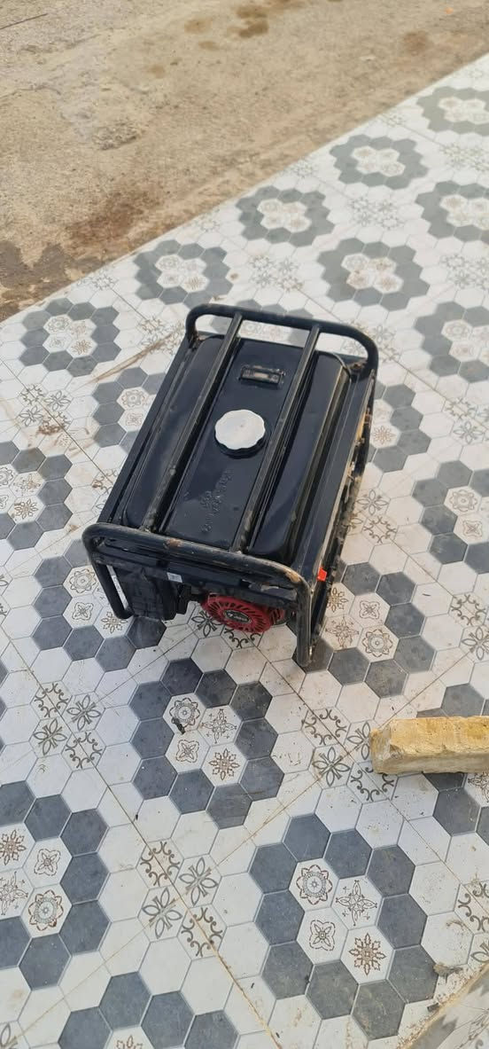 مولده للبيع نضيفه كلش عالفحص
المكان كوت الشهداء ***********
