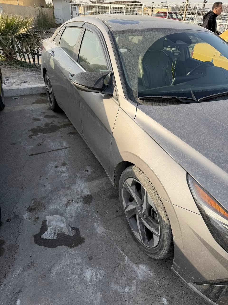 السلام عليكم
النترا 2023 هايبرد   ماشية 86 الف 

مواصفات 

كشن سائق كهربائي 

تدفئة ، تبريد  

رادار امامي ،.رادار خلفي

تحديد مسار 

فتحة 

تشغيل عن بعد 

ترحيب 

شاشة متصل 

توقف ذاتي 

داخل ابيض 

حادث امريكا

جنطة تبديل و بارد جاملغ ايمن

حادث بالعراق ( جاملغ ايسر و شويه من الباب حادثها باقي ما مصلح ) 

مكان السيارة 

الحرية . الدولعي 

السعر 145 $ و بيها مجال 

للاستفسار ***********
