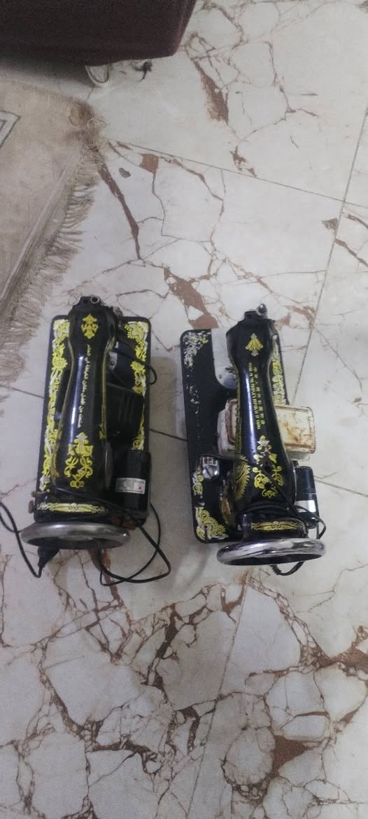 2مكاين خياطه فراشه يشتغلن ب50 ابعهن ثنينهن شلع ***********
